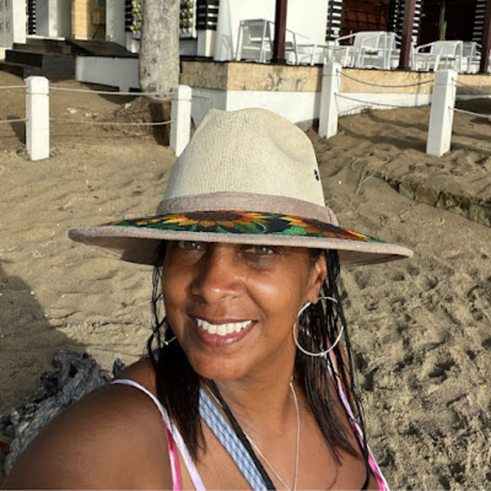 Meet your Posher, Tanya